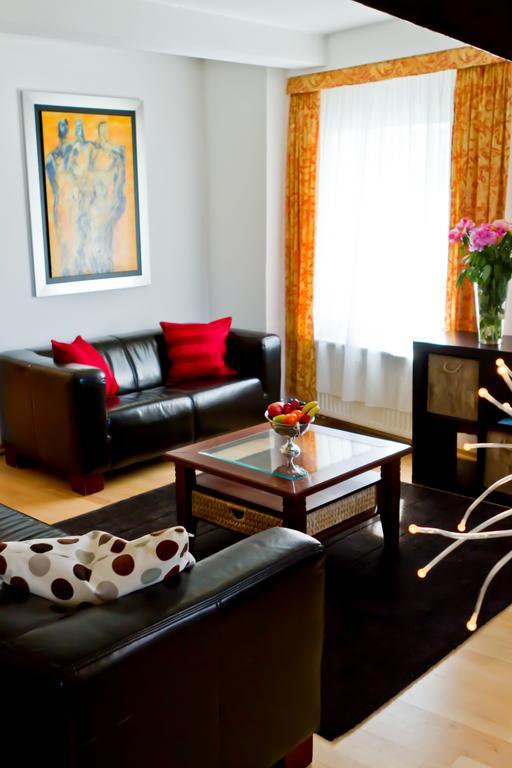 Hotel Zum Goldenen Loewen Μπάντεν-Μπάντεν Δωμάτιο φωτογραφία
