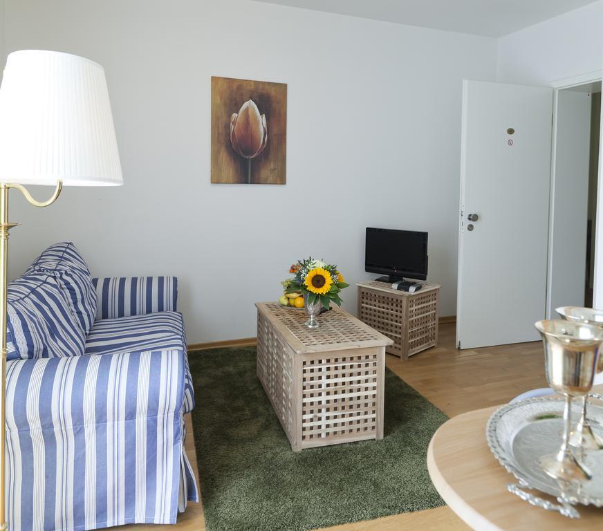 Hotel Zum Goldenen Loewen Μπάντεν-Μπάντεν Δωμάτιο φωτογραφία